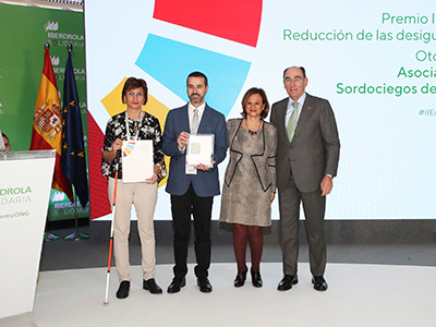 Foto Ignacio Galán entrega los Premios Iberdrola a la Solidaridad a la Fundación Tomillo, Asocide, Proyecto Hombre y Aspanion.